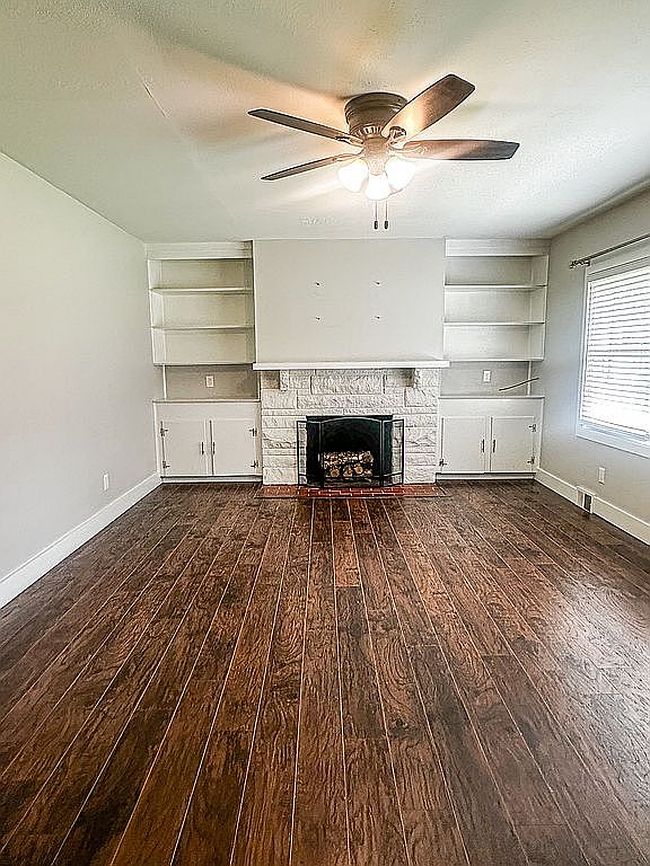 Photo of 811 Mccullum Ave, Elizabethtown, KY