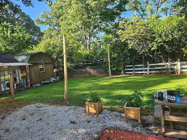 Image of 204 Clear Creek Ln