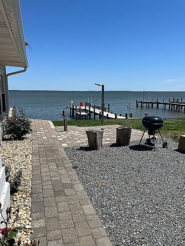 Photo of 31 Bayview Ln, Hague, VA