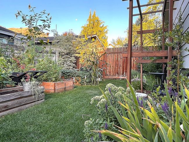 Photo of 715 Cherry Ct, Wenatchee, WA