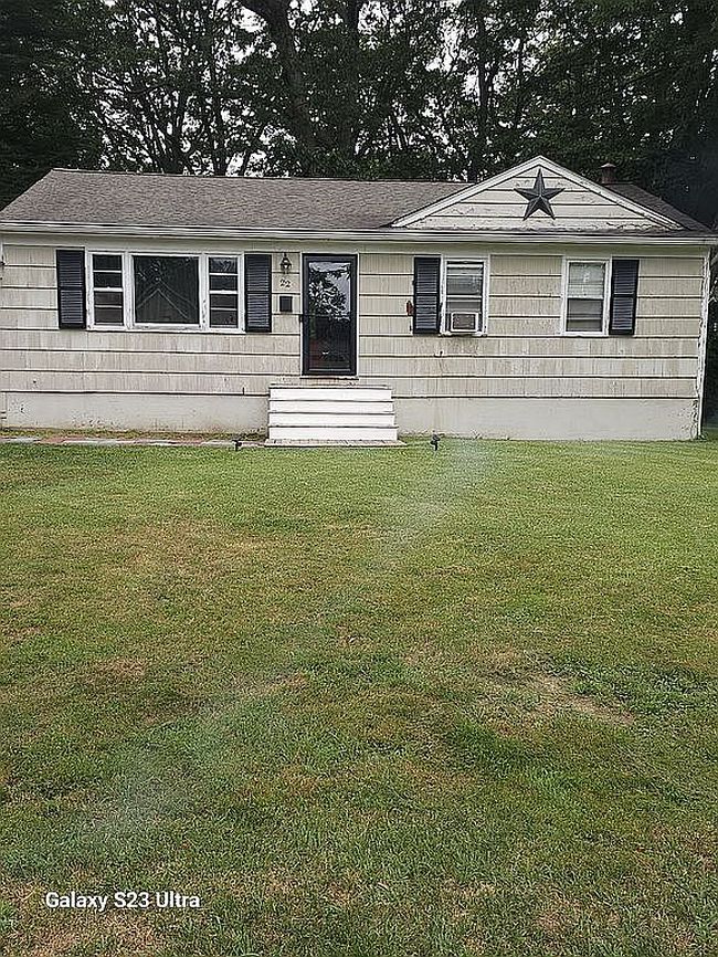 Photo of 22 Hovenkamp Ave, Nanuet, NY