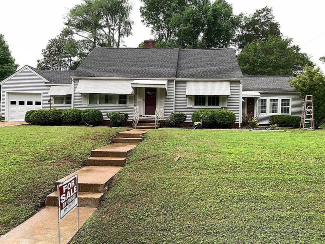 Photo of 755 Hamilton St, Courtland, AL
