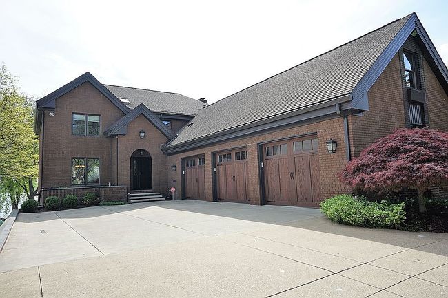 Photo of 5453 E Blvd Nw, Canton, OH