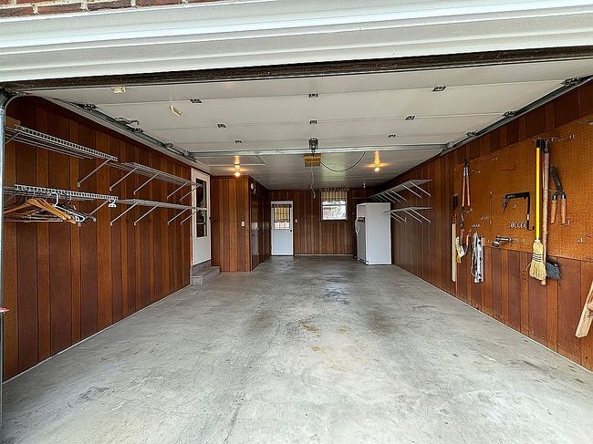 Photo of 415 Highview Dr, Brownstown, IN