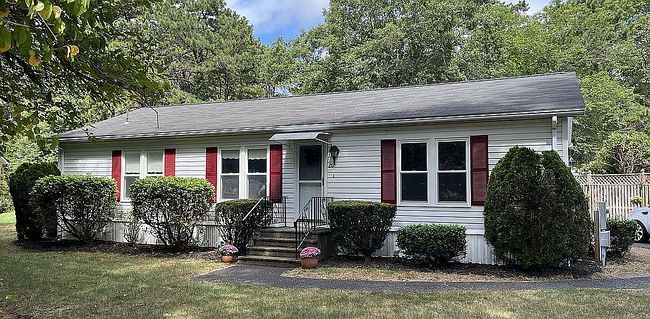 Photo of 20 Barnfield Dr