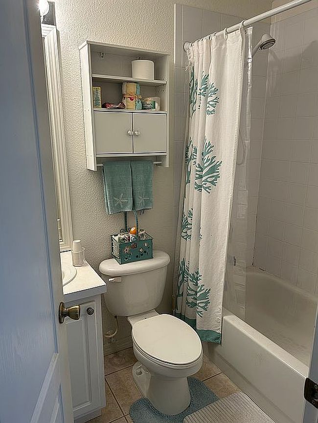 Preview of property located at 1347 Hampton Park Ln