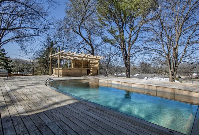 Photo of 2121 Mercury Ct, Bartlesville, OK
