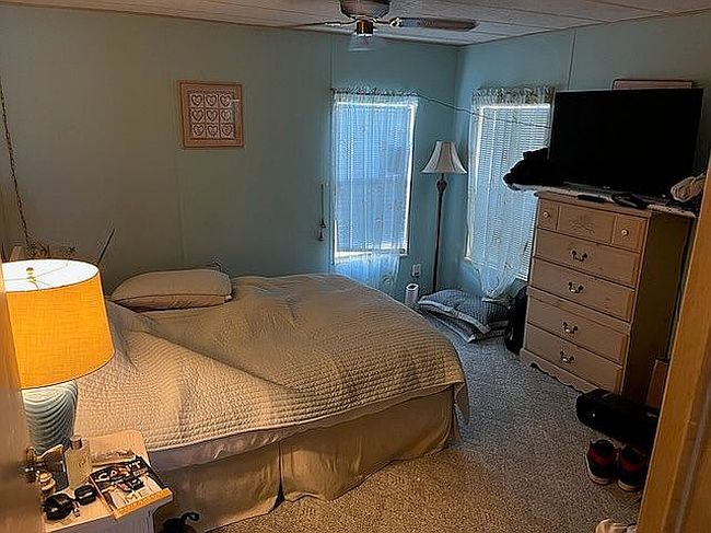 Image of 310 Royal Palm Dr