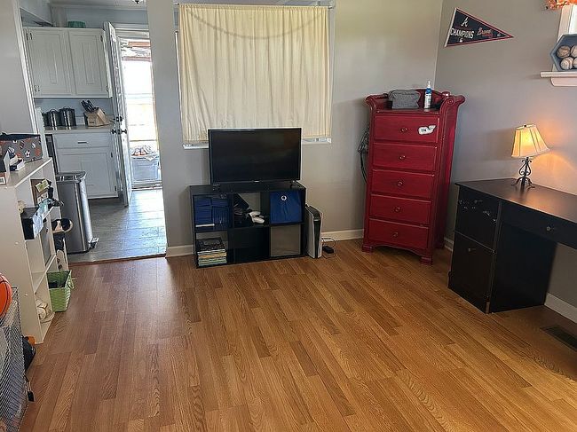 Photo of 991 Joe Engel Dr, Chattanooga, TN