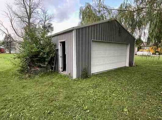 Photo of 9517 Verona Rd, Lewisburg, OH