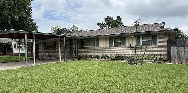 Additional photo 1 of property located at 1311 Erie Ave