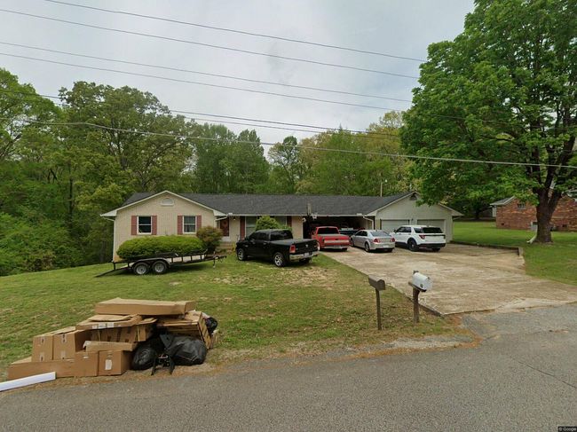 Photo of 68 Dodd St, Lexington, TN