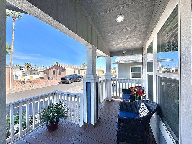 Image of 11101 E University Dr