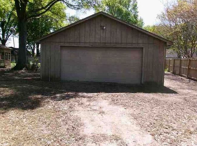Image of 1012 Camelot Cv