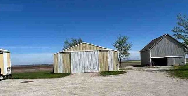 Image of 623 County Road 2100 E