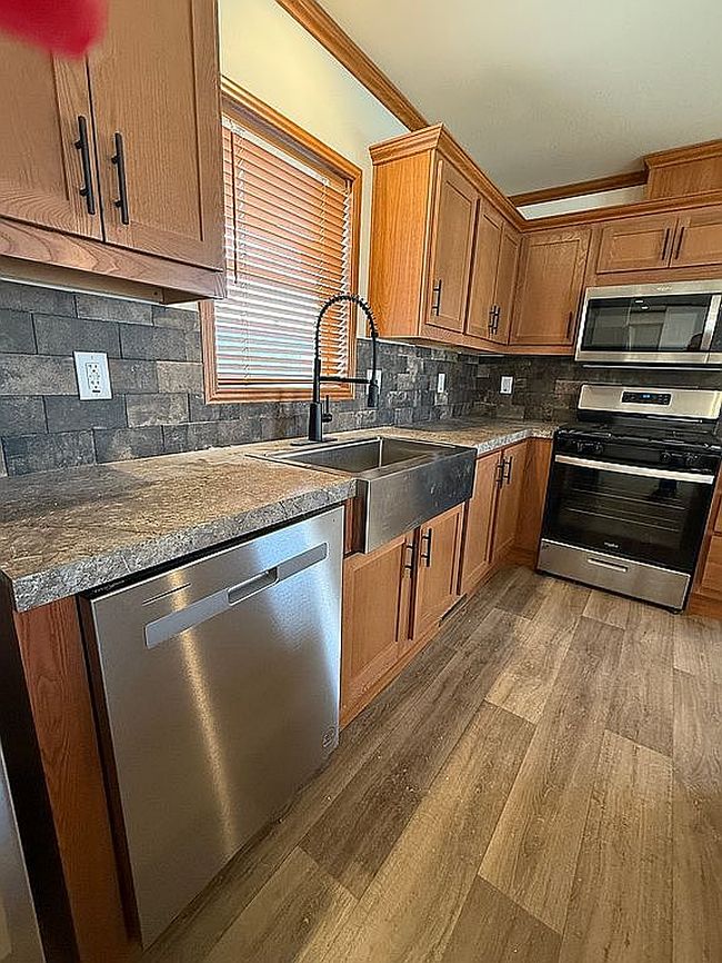 Image of 534 E 37th Ave Lot 393