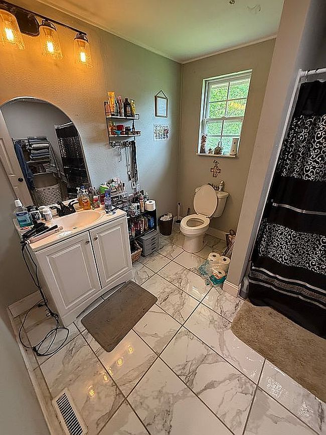 Photo of 524 14th St, Etowah, TN