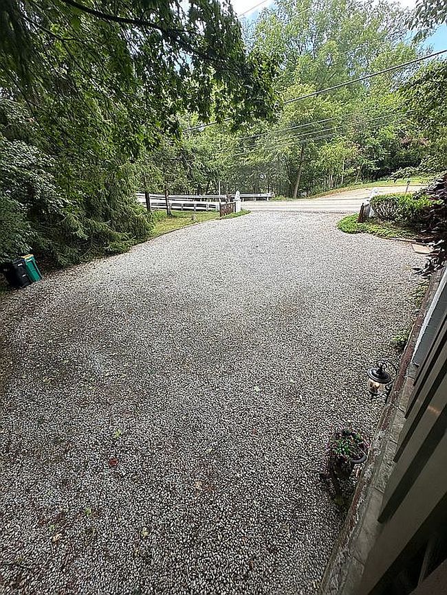 Photo of 161 Siebert Rd, Pittsburgh, PA