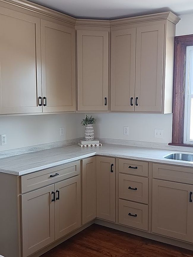 Image of 200 Alto St