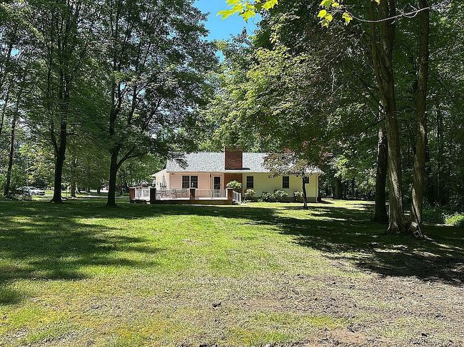 Photo of 38 Cochran Dr, New Castle, PA