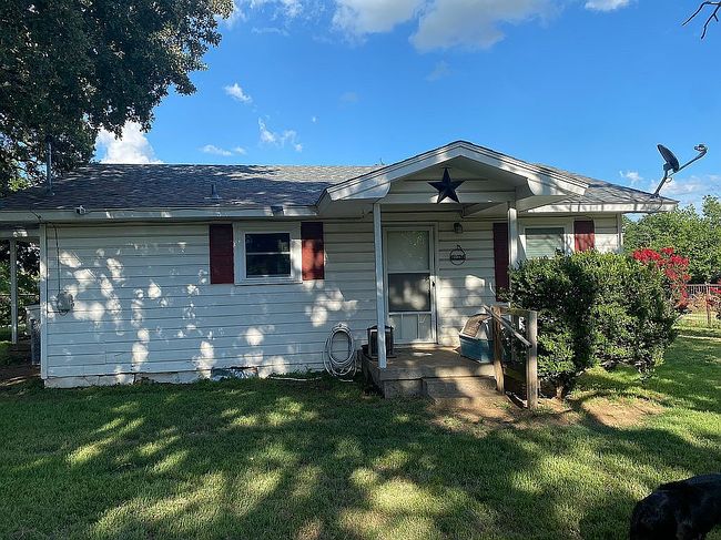 Photo of 3704 County Road 801, Cleburne, TX