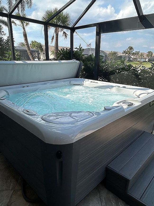 Additional photo 2 of property located at 12830 Kelly Greens Blvd