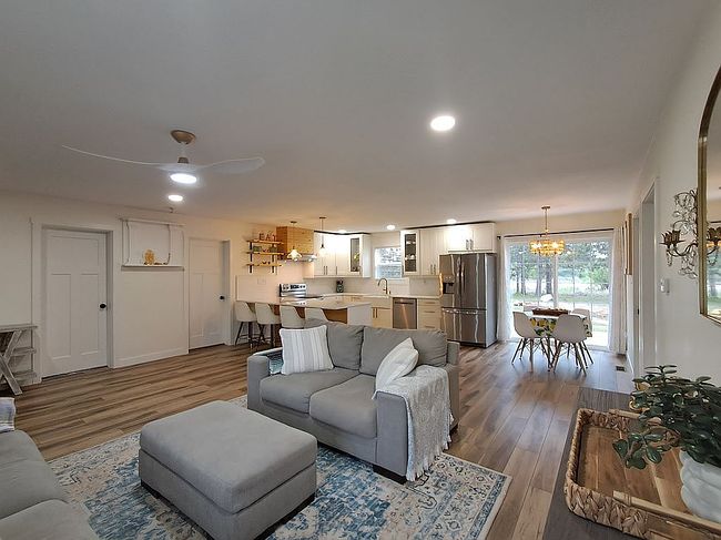 Additional photo 3 of property located at 35009 Sykes Ln Se