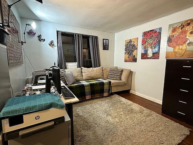 Image of 11225 34th Ave Apt 3E