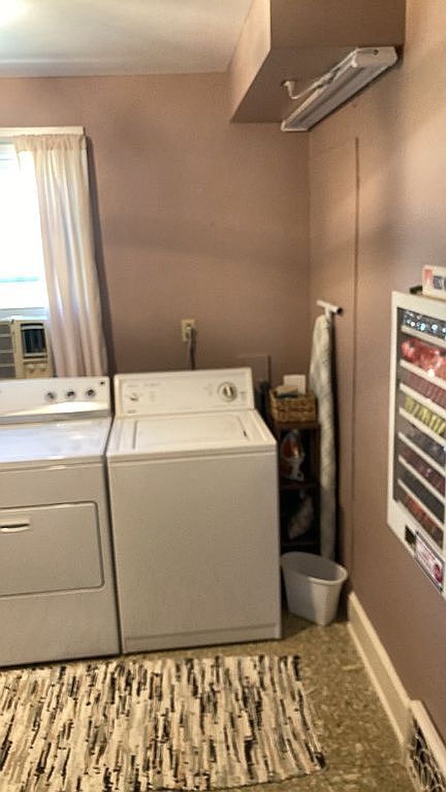 Additional photo 2 of property located at 409 Main Ave N