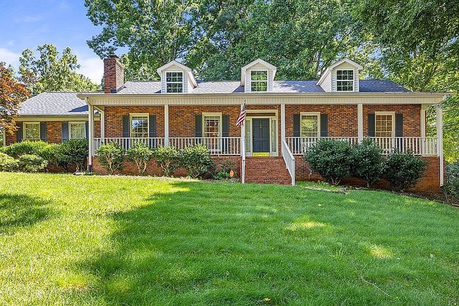 Photo of 600 Hunters Hill Rd, Simpsonville, SC