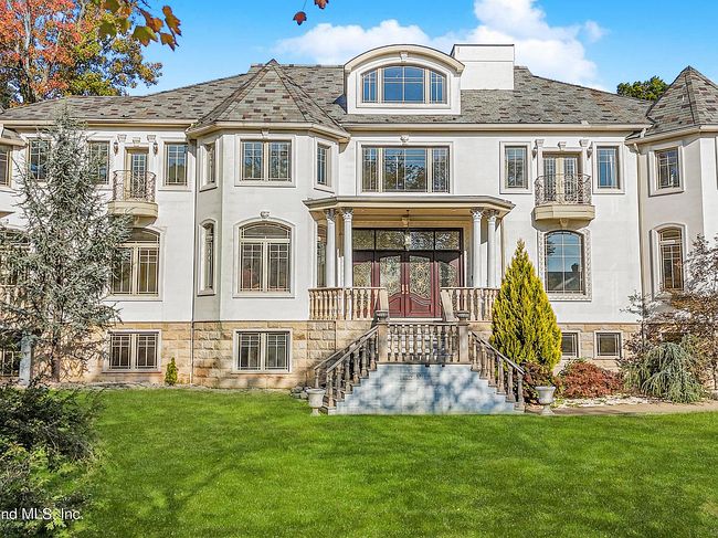 Preview of property located at 96 Circle Rd