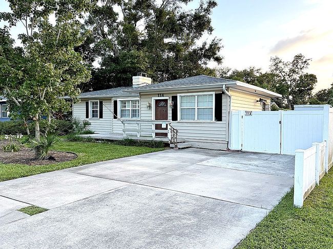 Photo of 114 N Arcturas Ave, Clearwater, FL
