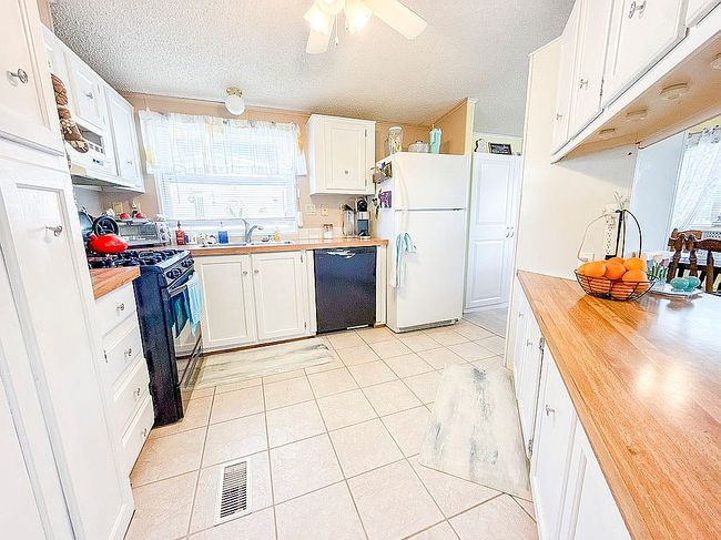 Image of 876 Woodchuck Dr