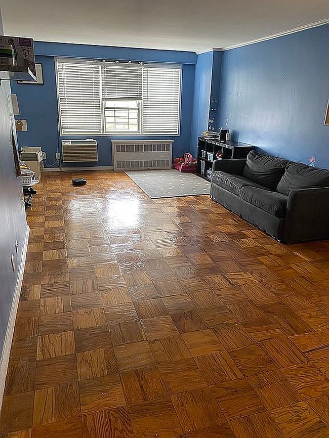 Photo of 8615 Broadway Apt 12K, Flushing, NY