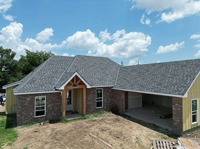 Image of 204 Newsom Dr