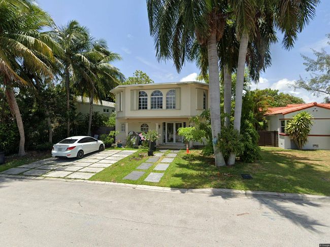 9124 Byron Ave, Surfside, FL