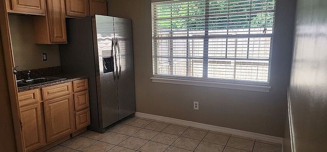 Additional photo 3 of property located at 110 Du Rhu Dr #E