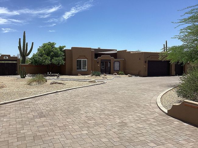 Photo of 8255 E Yearling Rd, Scottsdale, AZ