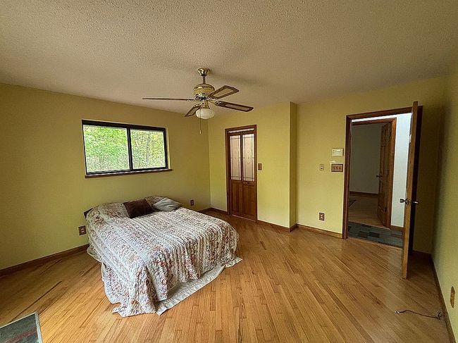 Image of 295 French Rd