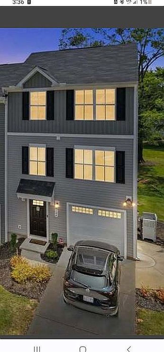 Photo of 104 Brooklane Ct