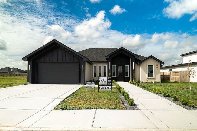 807 Wesley St, Pharr, TX