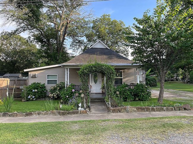Photo of 106 Arch St, Bald Knob, AR