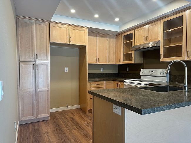 Photo of 10150 Gayuba Ln, San Diego, CA