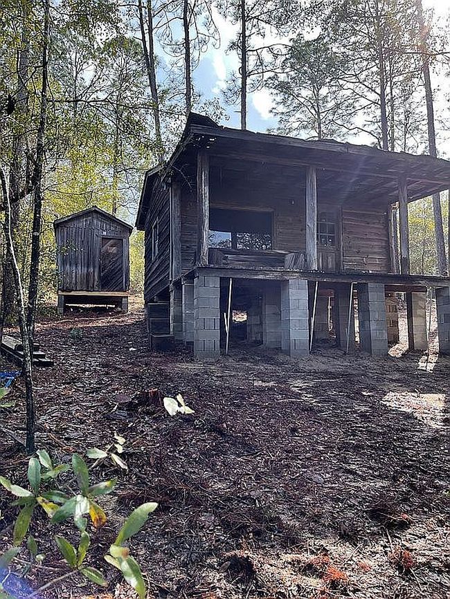 Image of 5018 Grassy Pond Rd