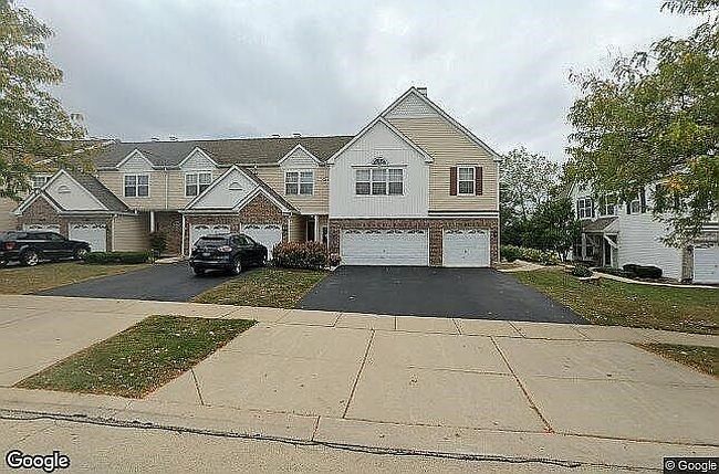 Photo of 113 Arboretum Dr, Lombard, IL
