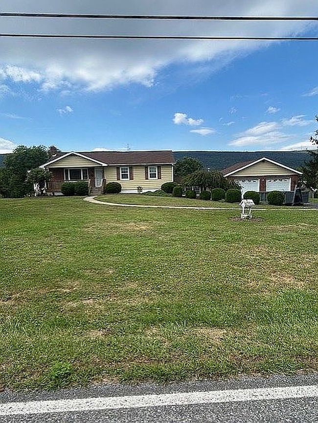 Photo of 290 Ridge Rd, Montgomery, PA