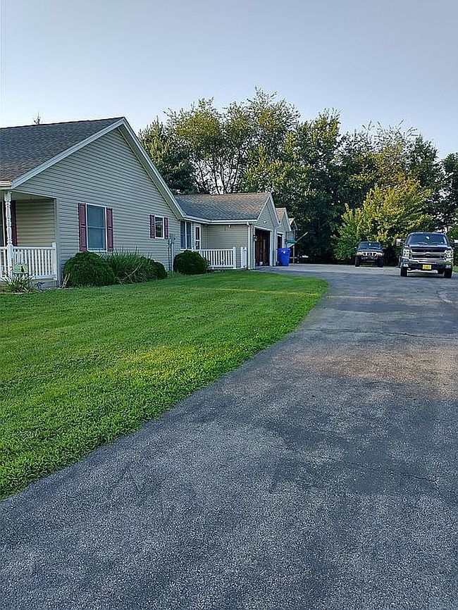 Photo of 226 E King St, East Berlin, PA