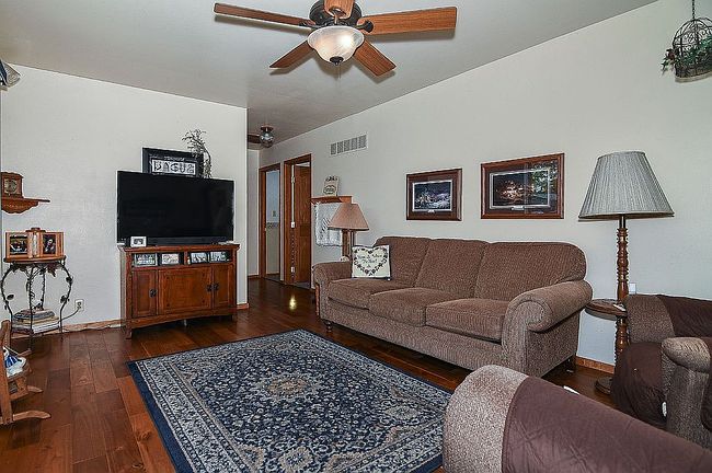 Photo of 2068 Carter Rd, Dubuque, IA