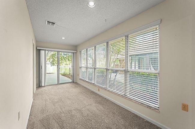 Preview of property located at 4560 Middleton Park Cir E