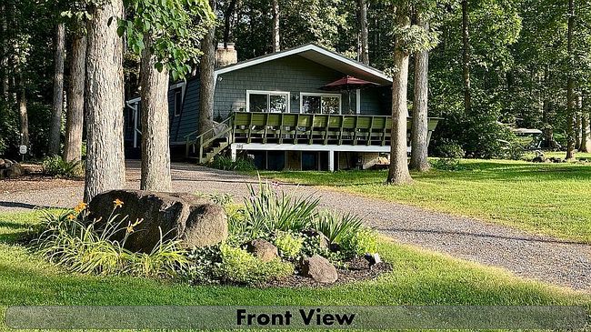 Photo of 195 Lake Meade Dr, East Berlin, PA